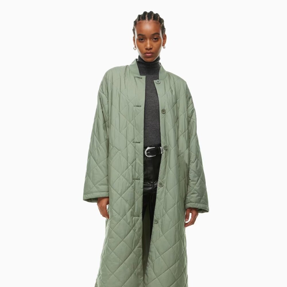 New With Tags Aritzia Wilfred Green Pavant Quilted Long Jacket. Size 2XS